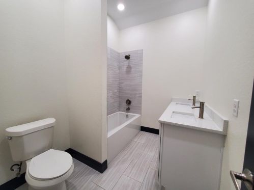 3337 8th Ave, Fort Worth TX  76110-3810 exterior