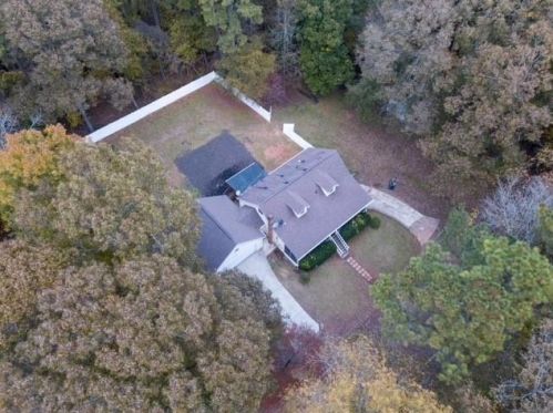 148 Swan Lk Rd, Stockbridge GA 30281-1725 exterior