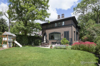 602 South Ave, Glencoe, IL 60022-1674
