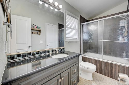 18216 Layton Pl, Aurora CO 80015-3264 exterior