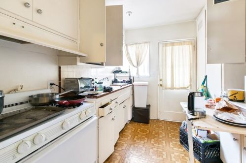 432 Ivy St, Glendale CA  91204-1027 exterior