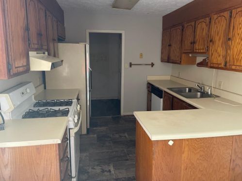 608 Pine Log Rd, North Augusta, SC 29842-9001