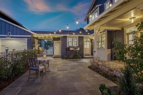 7670 Crews Rd, Gilroy CA  95020-9558 exterior