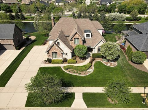 23000 Firenze Dr, Frankfort, IL 60423-9041