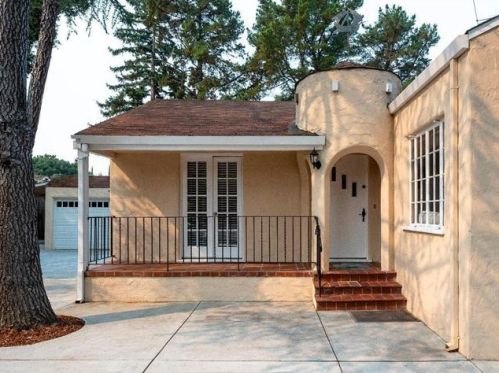 682 San Antonio Rd, Los Altos CA 94022-1304 exterior