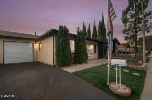 1485 Sequoia Ave, Simi Valley, CA 93063-3161