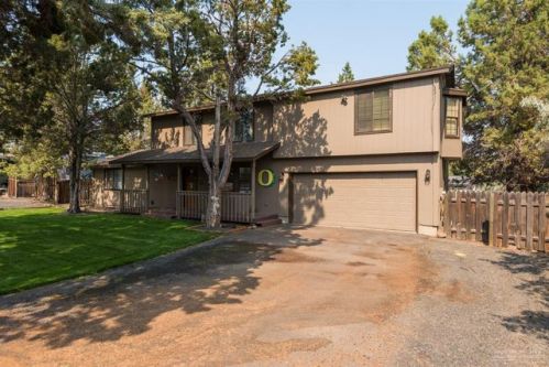 3466 34 St, Eagle Crest OR  97756-8011 exterior