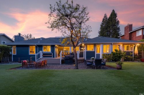 10 Riviera Mnr, San Rafael, CA 94901-1559