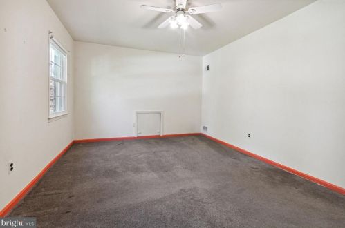 2417 Gate Dr, Silver Spring MD 20906-2207 exterior