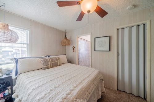 624 15th St, Huntington Beach CA  92648-4048 exterior