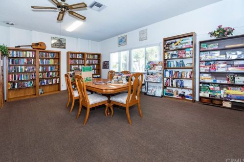 1400 Sunkist St, Anaheim CA  92806-5615 exterior