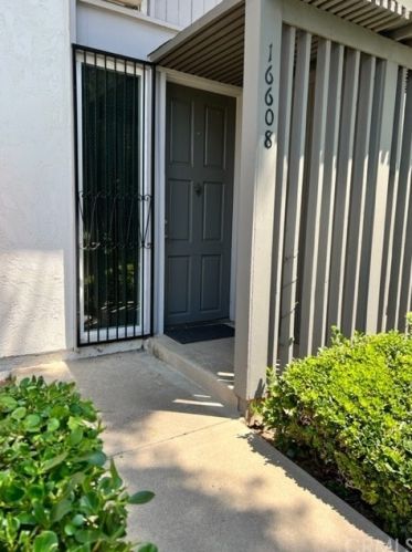 16608 Montego Way, Tustin, CA 92780-4100