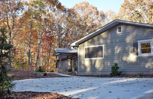 272 Syrup Mill Rd, Dahlonega, GA 30533-2325