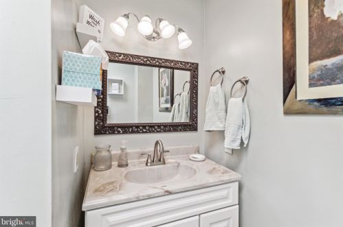 2549 Juniper St, Philadelphia PA  19148-4321 exterior