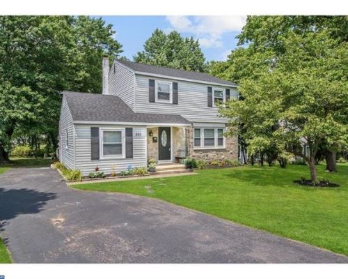 640 Wood Ave, Somerdale, NJ 08083-2143