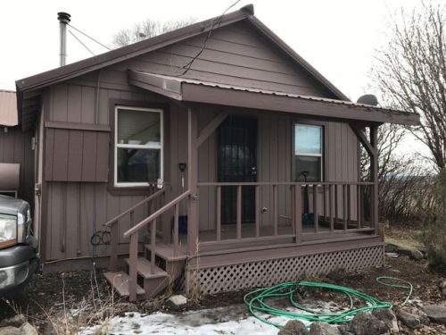 94104 Hwy 140, Lakeview OR  97630-9053 exterior