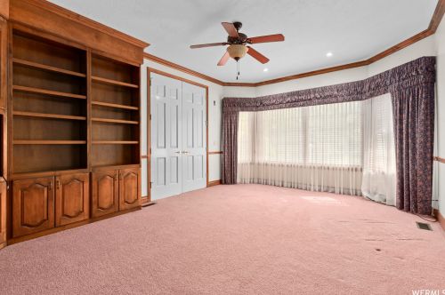 2515 Willow Hl Dr, Sandy UT 84093-1894 exterior