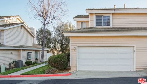 2706 Erringer Rd, Simi Valley, CA 93065-1155