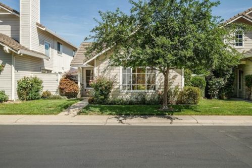 319 Brightstone Cir, Folsom, CA 95630-7900