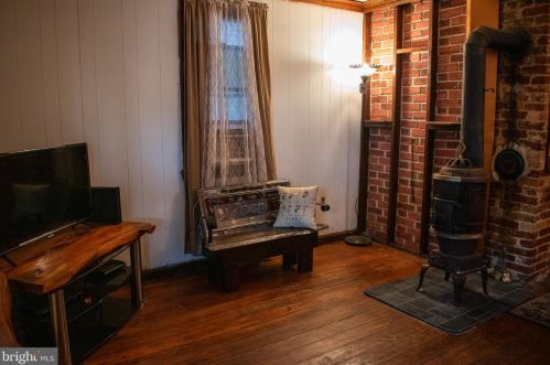 333 New York Ave, Columbus, NJ 08022-2019
