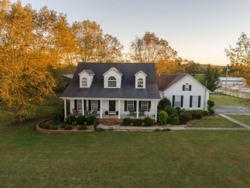3006 Fairfield Pike, Bell Buckle, TN 37020-4211