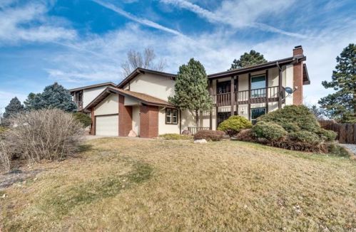 3706 Mission Pkwy, Denver, CO 80013-2445