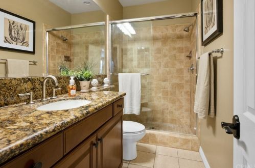 16093 Sierra Heights Dr, Riverside CA  92503-8449 exterior