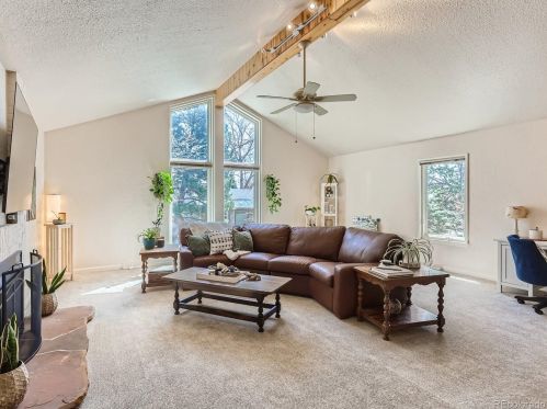 2731 Oakland Cir, Denver CO  80014-3136 exterior