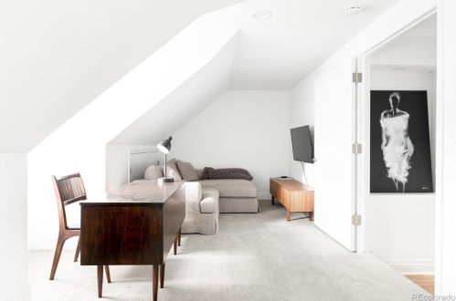 2855 Vine St, Denver CO 80205-3529 exterior