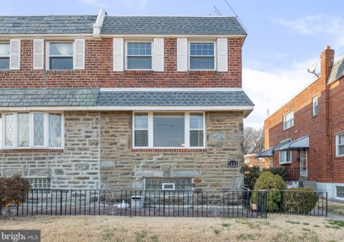 7446 Brous Ave, Philadelphia, PA 19152-4404