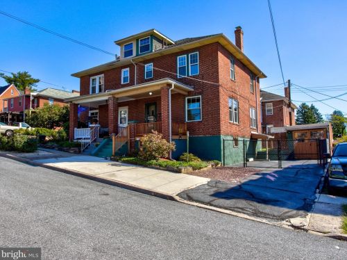 737 28th St, Harrisburg, PA 17111-1127