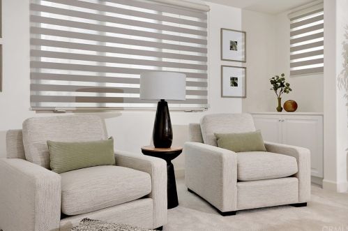 121 Long Fence, Irvine CA  92602-1807 exterior