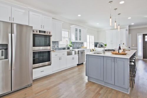 1898 Connemara Dr, Atlanta GA  30341-1565 exterior