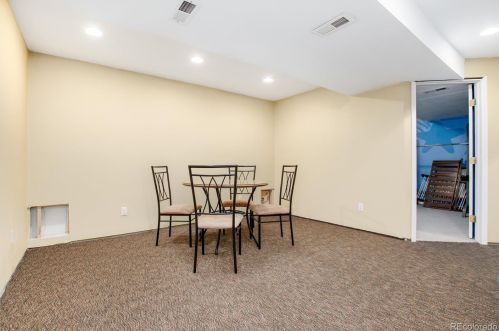 21984 Oxford Pl, Denver CO 80014-5137 exterior