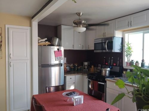 3587 Wallace St, Riverside CA  92509-4639 exterior