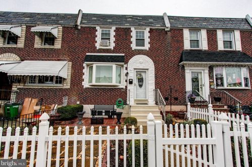 2839 Darien St, Philadelphia, PA 19148-5055