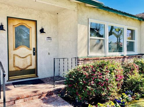 11552 Morgan Ln, Garden Grove, CA 92840-1727