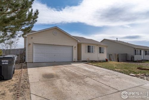 818 20th Street Ln, Greeley, CO 80631-6173