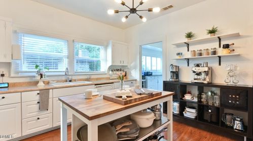 226 Virginia Ave, Irwindale CA 91702 exterior