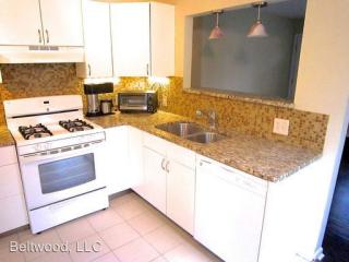 376 Nolan St, Atlanta GA  30315-2832 exterior