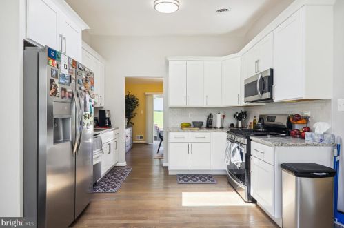 2711 Weller Rd, Silver Spring, MD 20906-3753