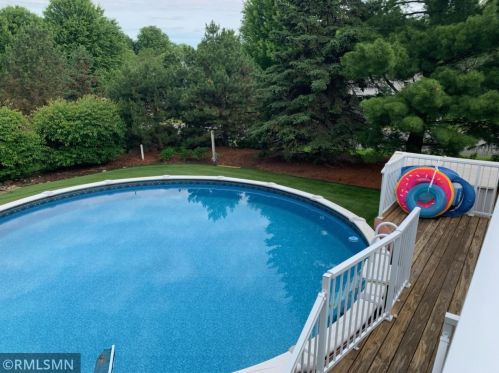 3231 Black Oak Dr, Saint Paul MN  55121-2334 exterior