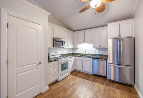 3501 Timberbridge Dr, Valpo, IN 46383-2688