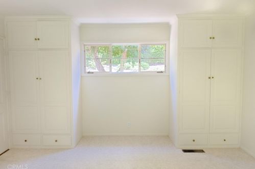 1628 La Loma Dr, Santa Ana CA 92705-3078 exterior