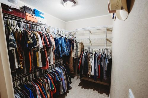 800 Morgan St, Angleton TX 77515-4722 exterior