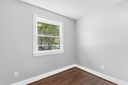 2272 Baywood Dr, Atlanta GA  30315-6534 exterior