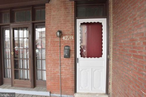 4228 Chestnut St, Philadelphia PA  19104-3015 exterior