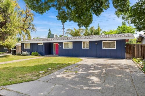 2016 Elmhurst Dr, Modesto, CA 95350-3052