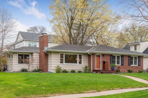 2917 54th St, Minneapolis, MN 55410-2424