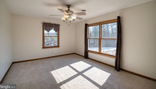 345 Journey Ln, Berkeley Springs WV exterior